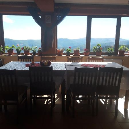Piatra Rancii Hotell Ranca Exteriör bild