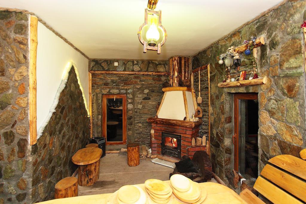 Piatra Rancii Hotell Ranca Exteriör bild