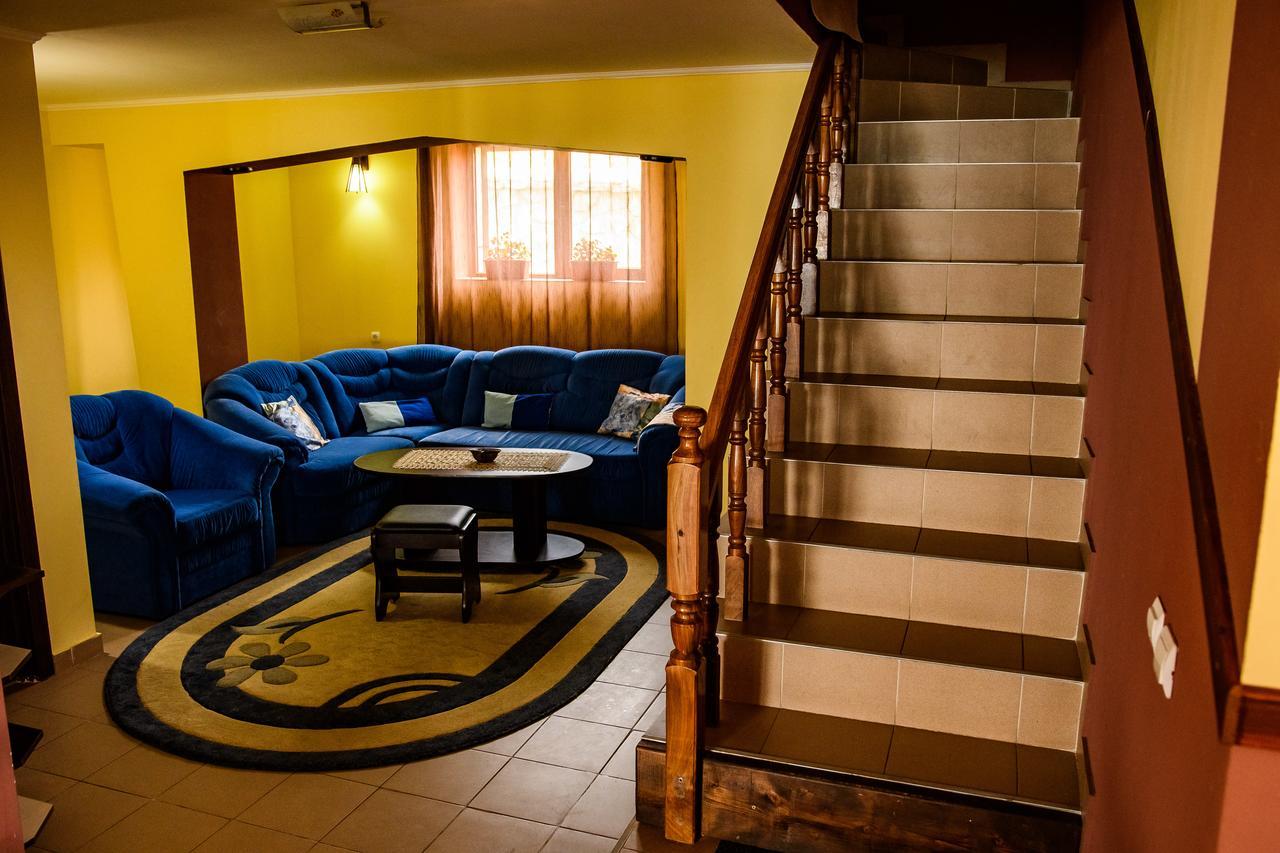Piatra Rancii Hotell Ranca Exteriör bild