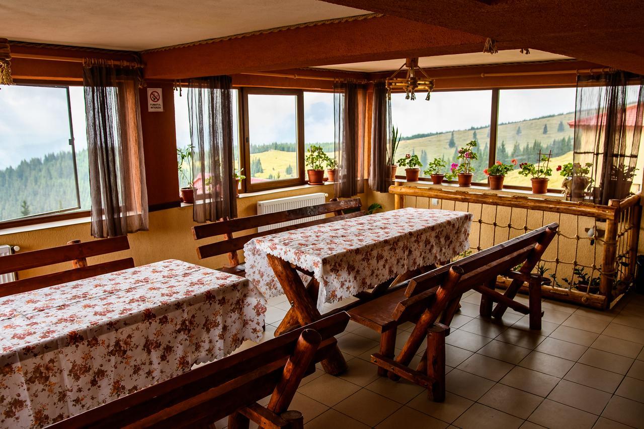 Piatra Rancii Hotell Ranca Exteriör bild