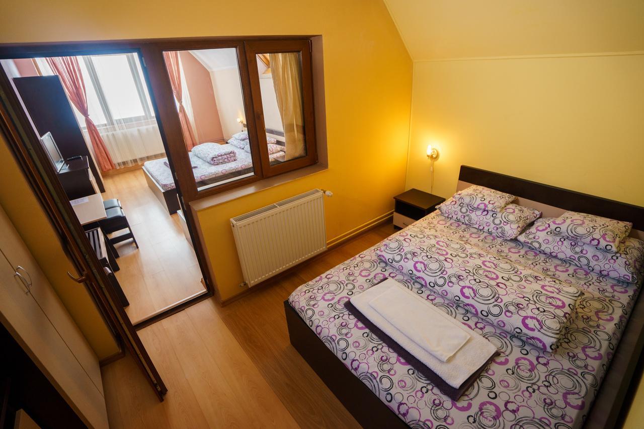 Piatra Rancii Hotell Ranca Exteriör bild